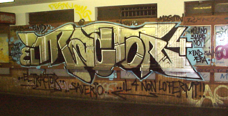 EL TRACTOR BY FLOOD 2000